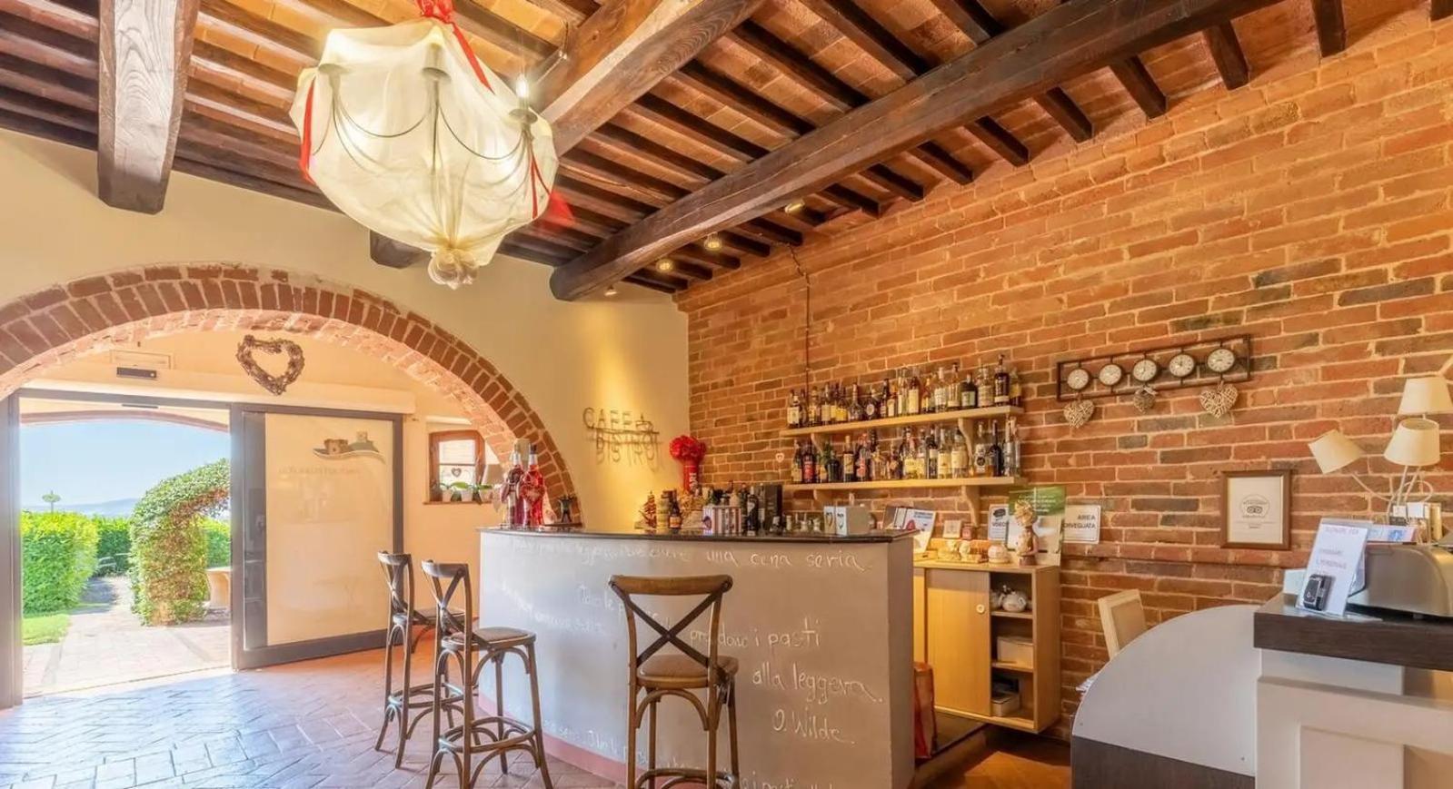 Agriturismo Le Torri Di Porsenna Petrignano Del Lago Ngoại thất bức ảnh